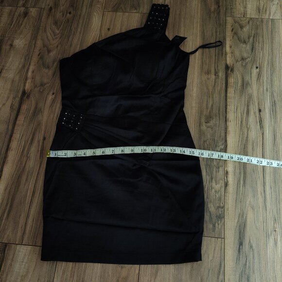 Rachael G One-Strap Satin Dress. Black Color. Size M - Picture 13 of 15